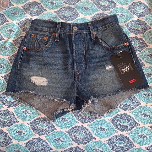Levi's Pants - NWT Levi’s 501 high rise premium shorts size 23